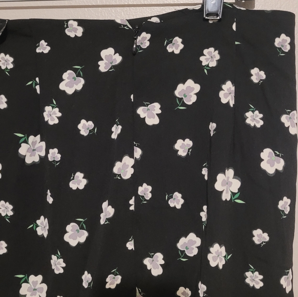 NWT H&M Ruffle Mini Skirt - Picture 5 of 6